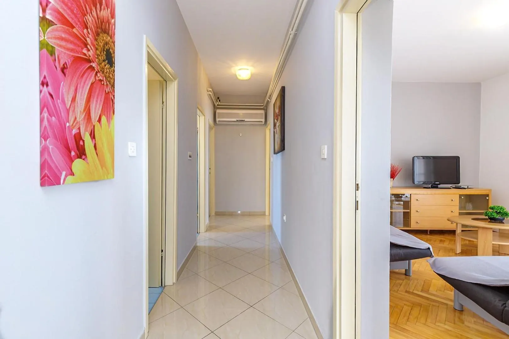 Guest house Apartments Slavko 638 Pula