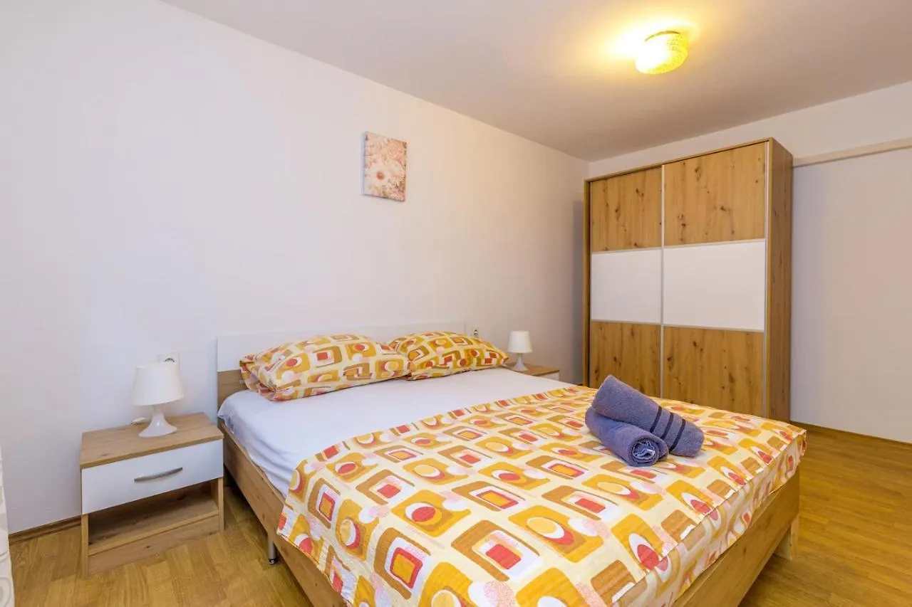 Apartments Slavko 풀라 게스트하우스