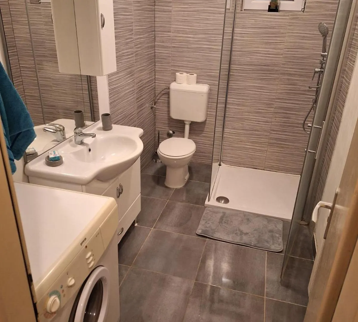 *** 게스트하우스 Apartments Slavko 풀라 크로아티아